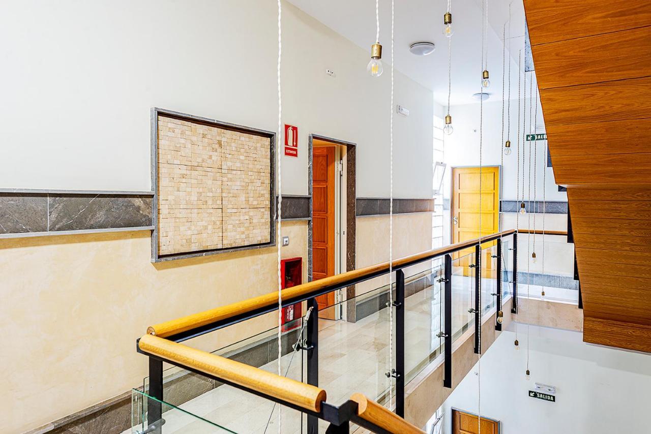 Alohamundi Sierpes Apartment Севиля Екстериор снимка